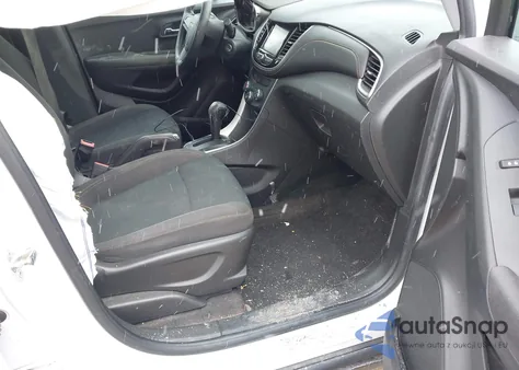 2017 Chevrolet Trax Ls z USA, uszkodzony, nr VIN KL7CJNSB1HB057777